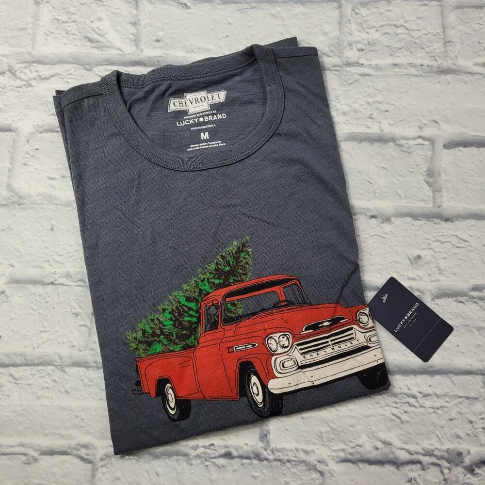 NWT Lucky Brand Chevrolet Christmas Tree Delivery Truck T-shirt size Medium